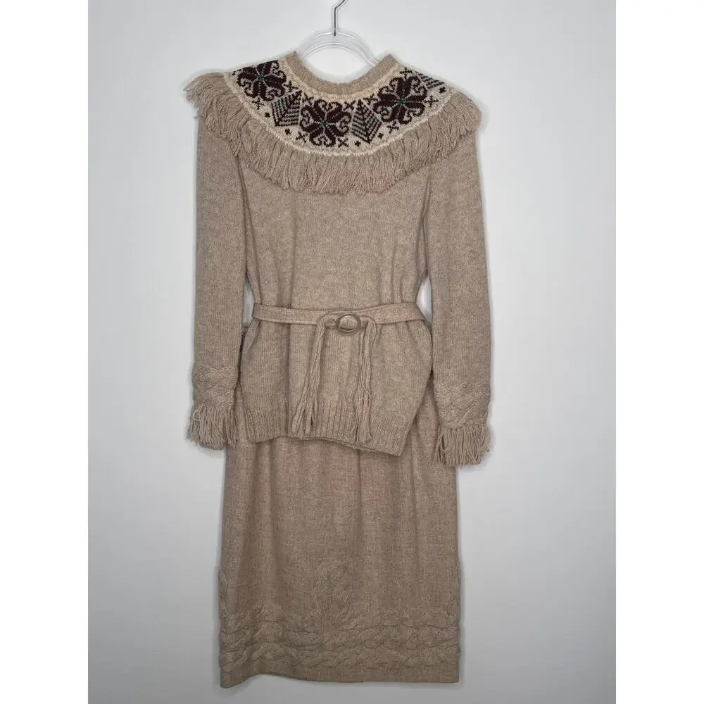 1970s Unbranded Nordic Knit Sweater & Skirt Set w/ Belt medium